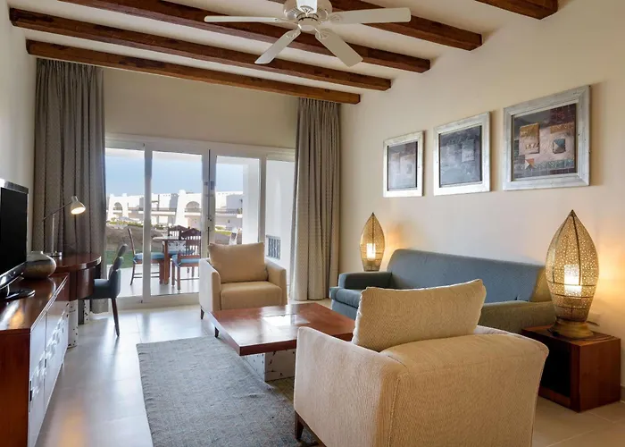 Hilton Marsa Alam Nubian 4* אבו דבאב