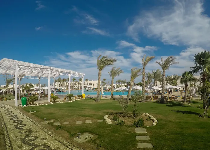 אתר נופש Hilton Marsa Alam Nubian